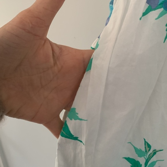 J. Crew Factory Printed V-neck smocked midi dress size 6 white blue pockets - Picture 6 of 15